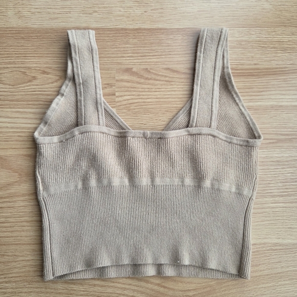 DYNAMITE Knit Tank Top - Picture 6 of 6